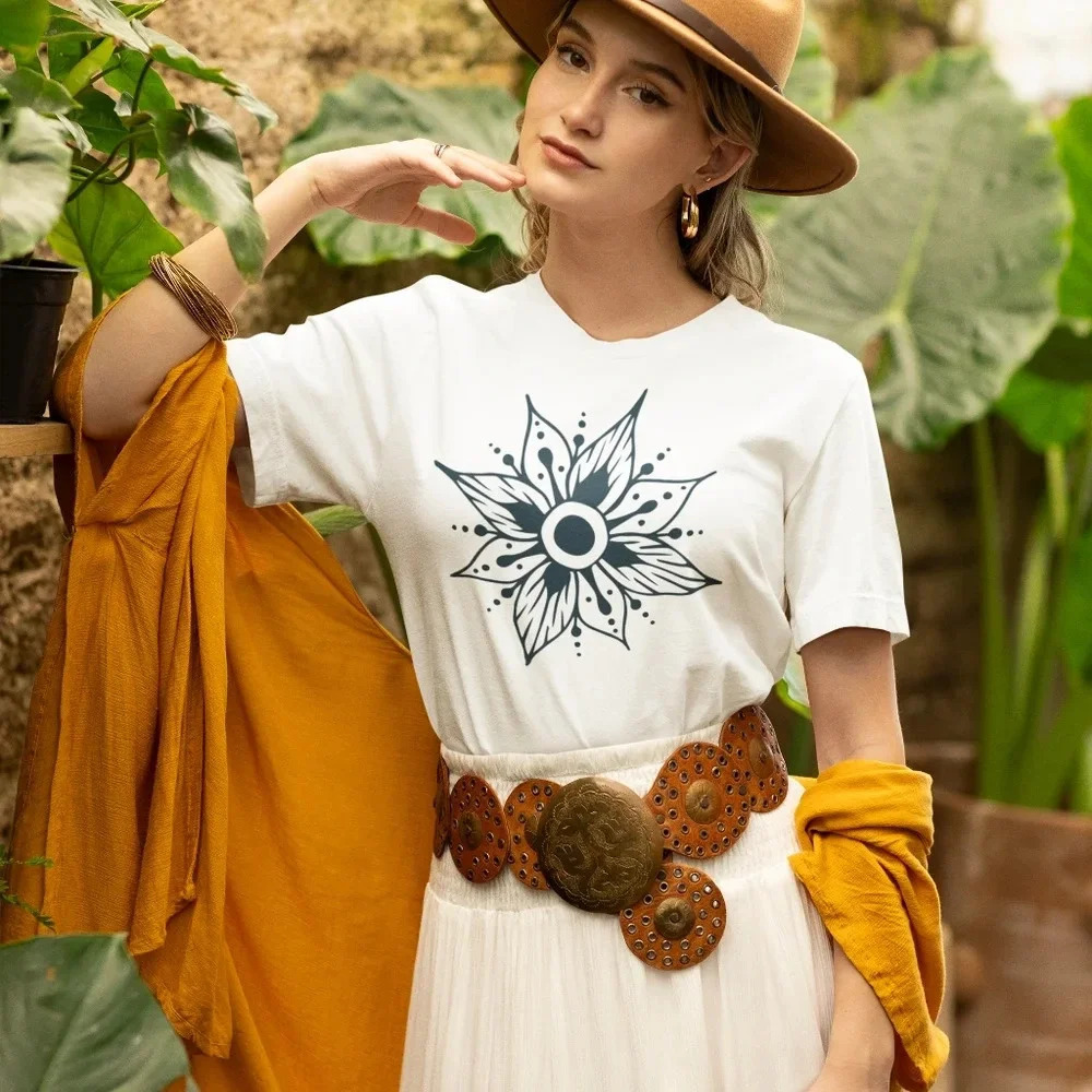 Nataly thyme boho flower boho tee shirt - Picture 2 of 2